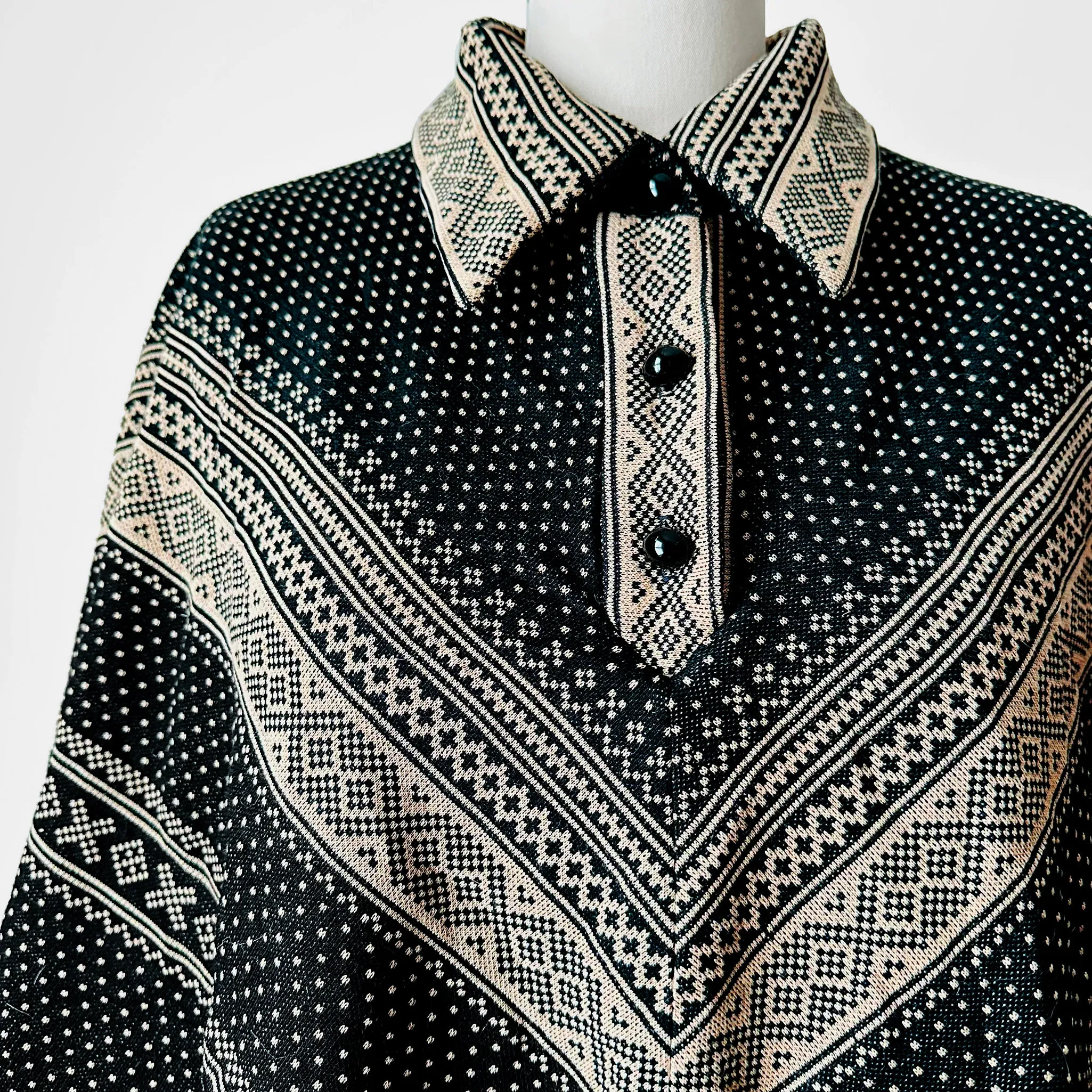 1970s Tan and Black Fringe Collared Button Neck Patterned Wool Poncho Shawl - O/S