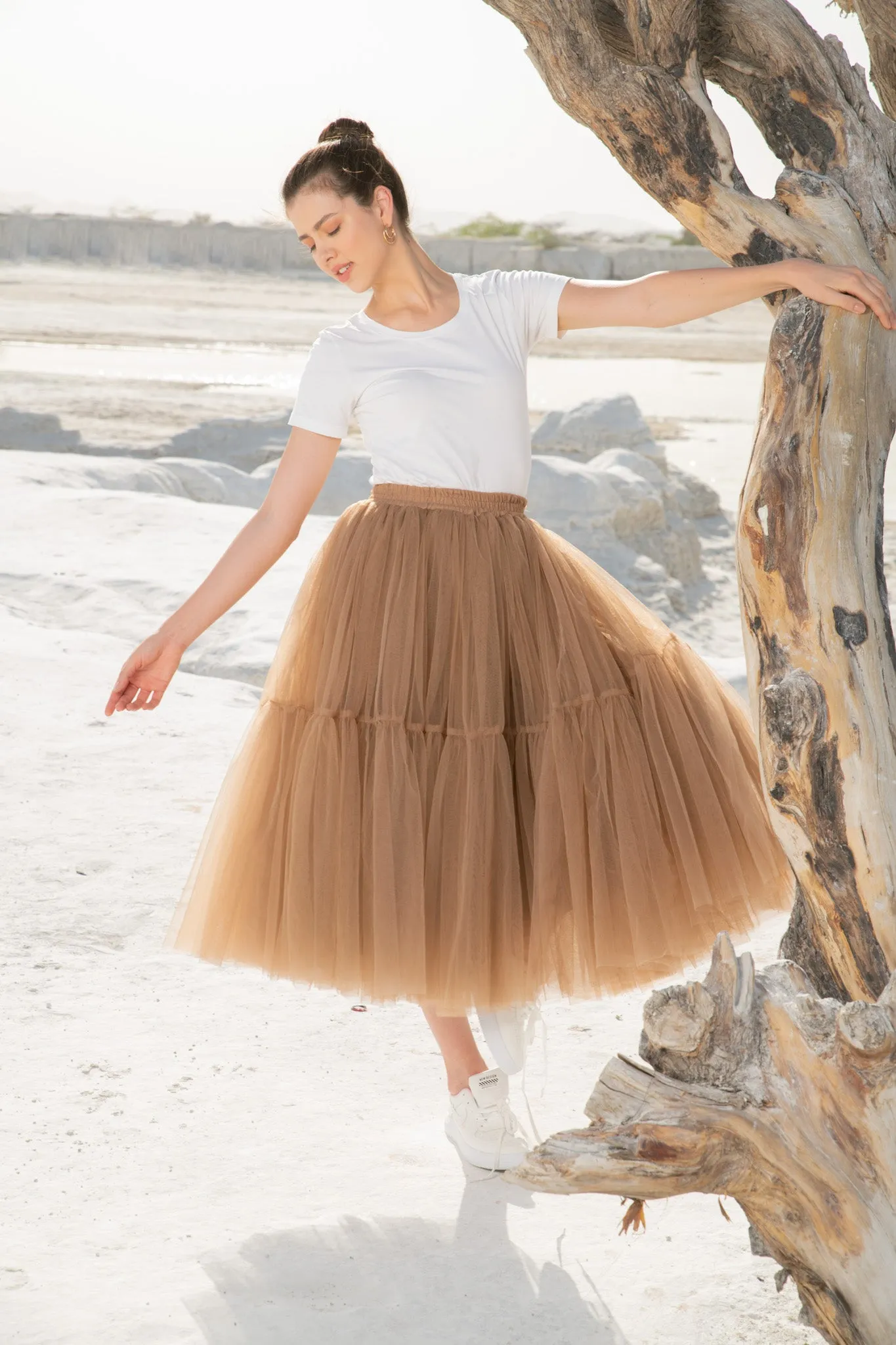 ARIZONA RUFFLE TULLE SKIRT -LATTE