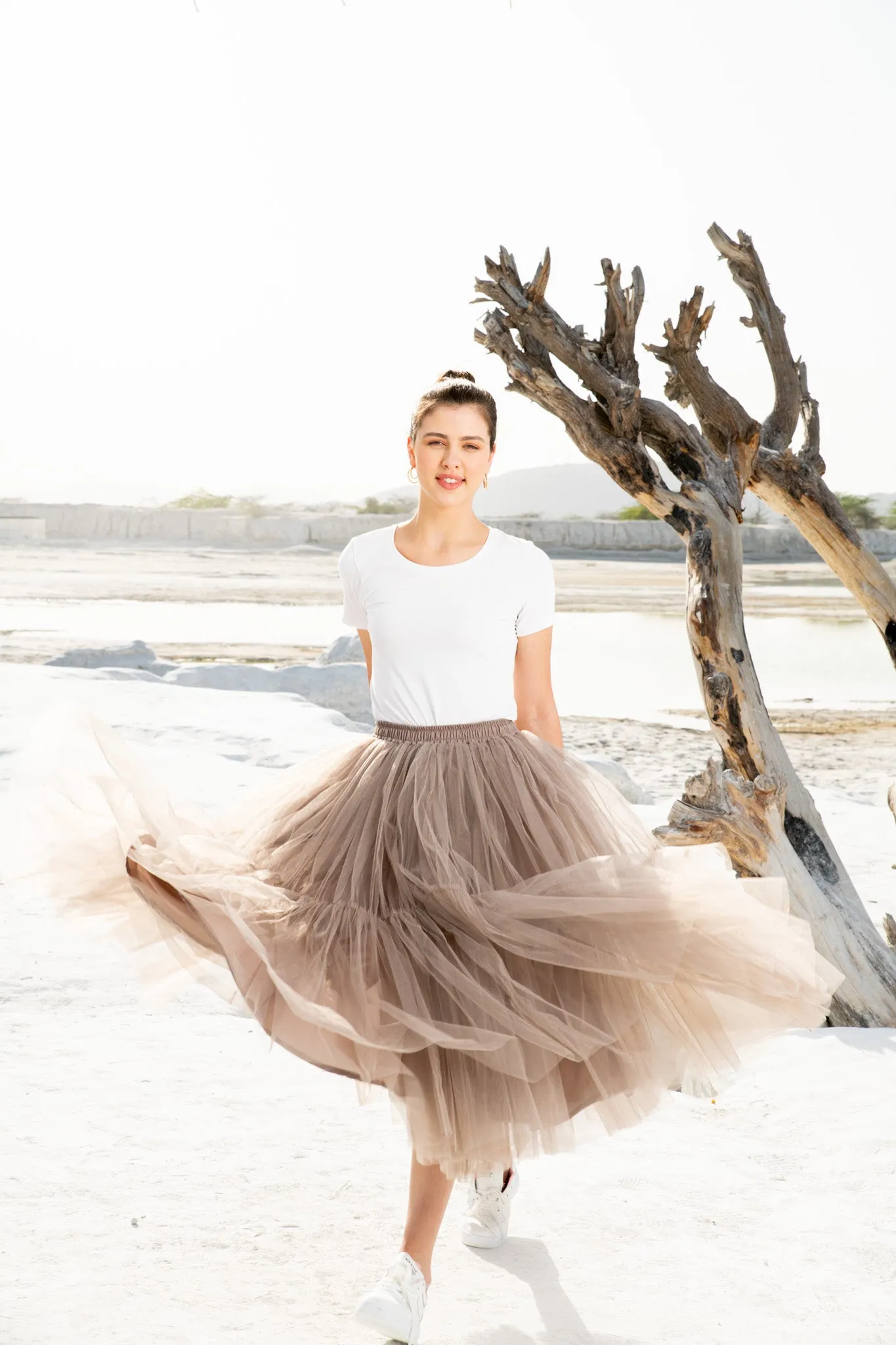 ARIZONA RUFFLE TULLE SKIRT - TAN BROWN