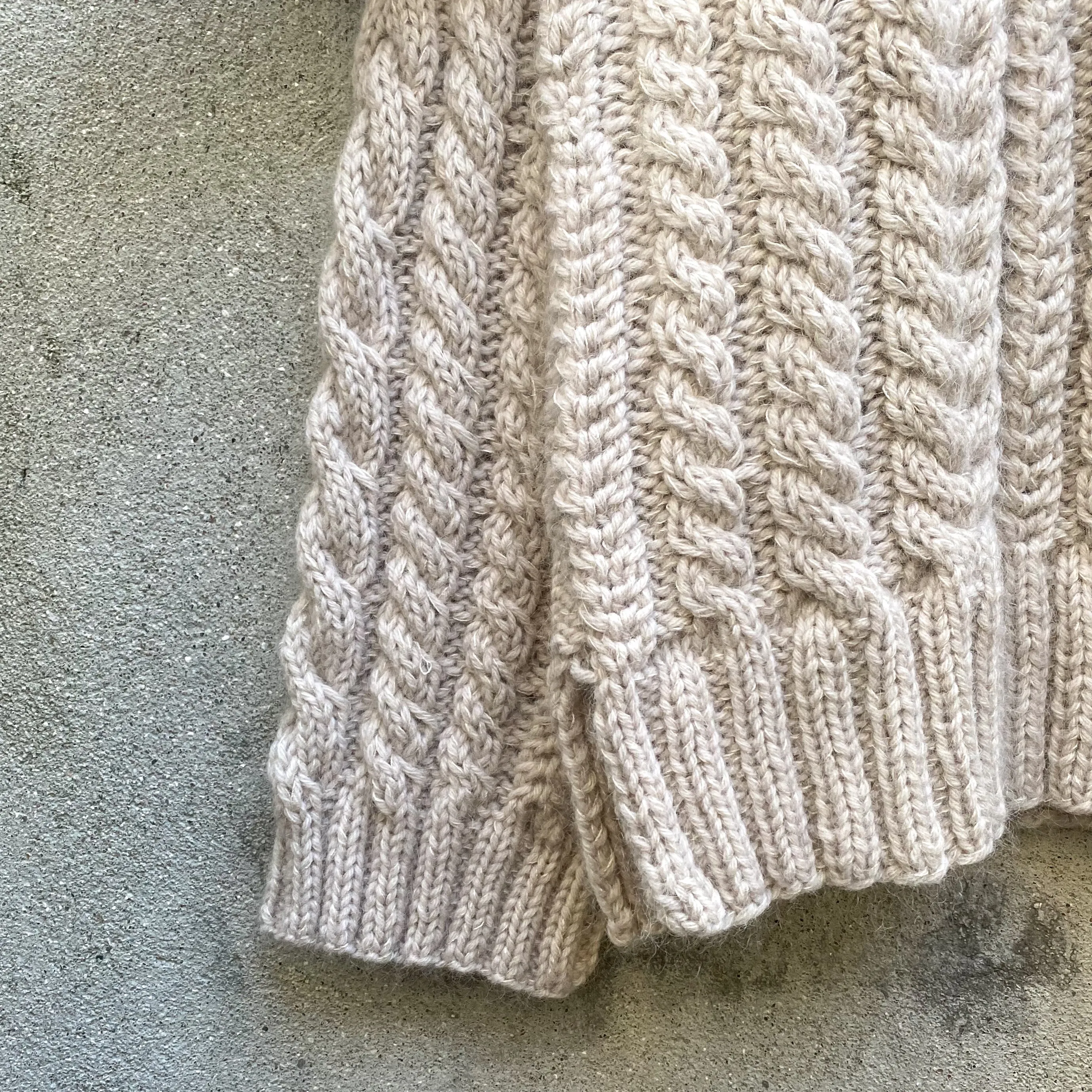 Chunky Cable Sweater - Norsk