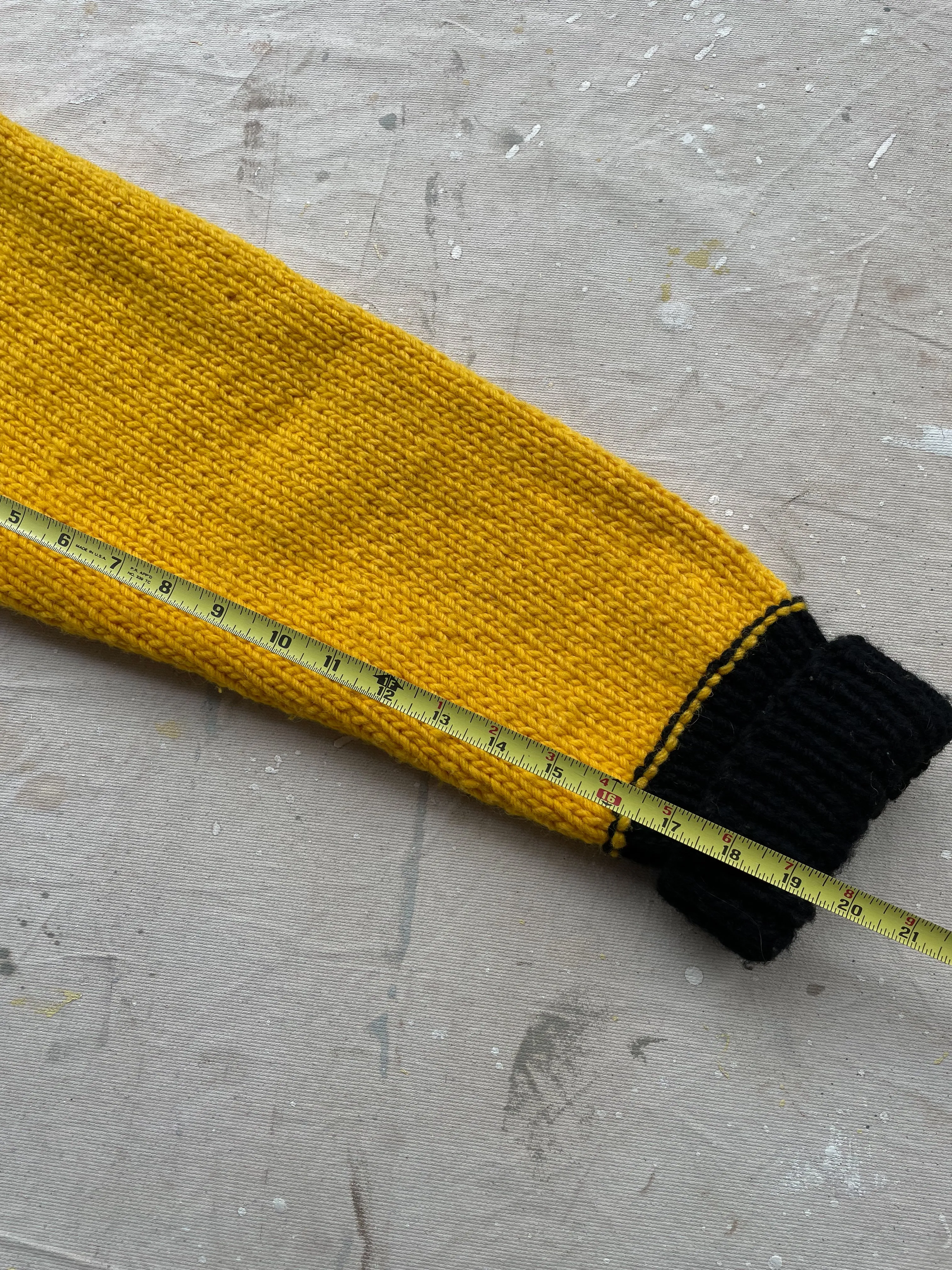Grandma's Zip Cardigan Sweater—[XL]