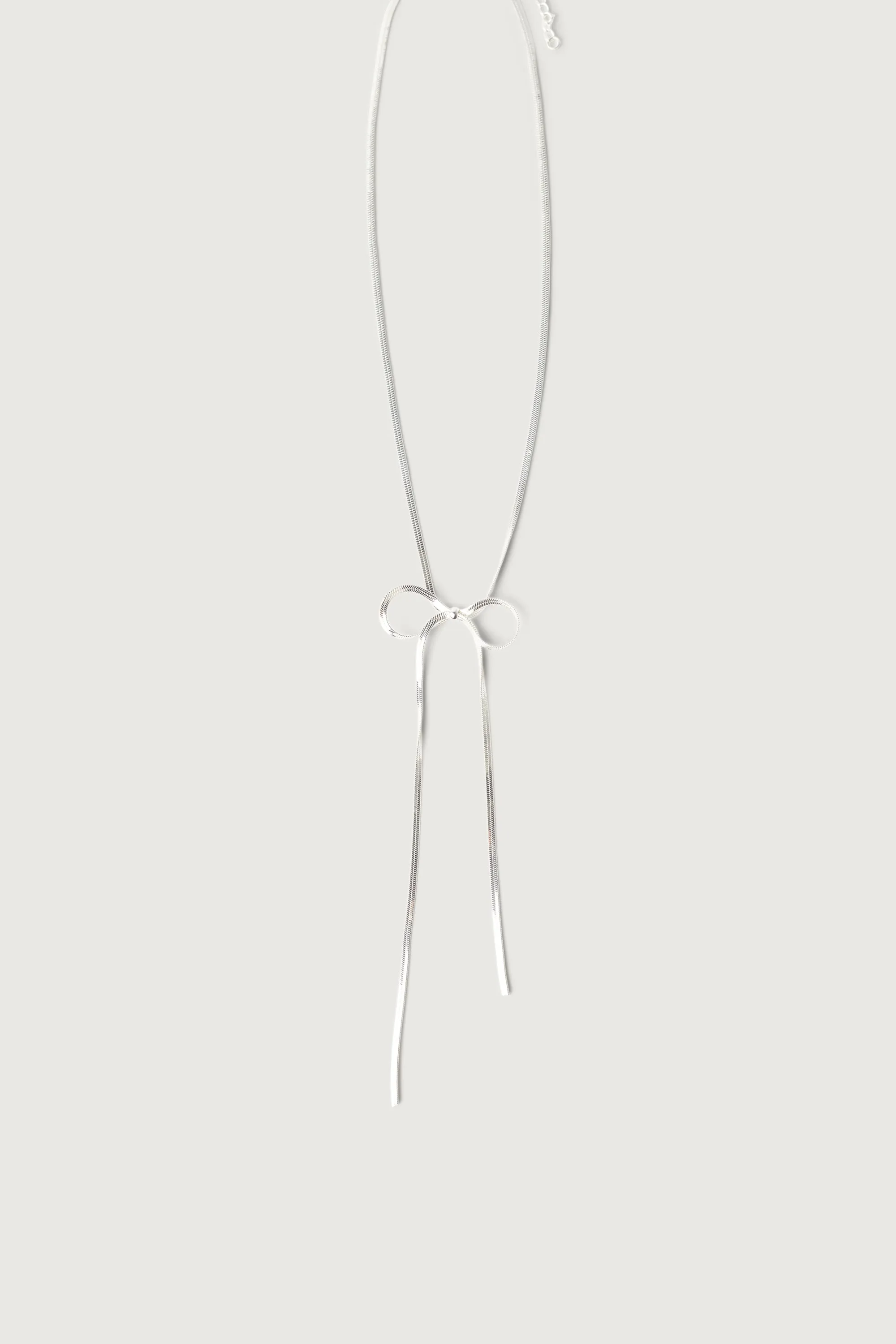 LARGE BOW NECKLACE