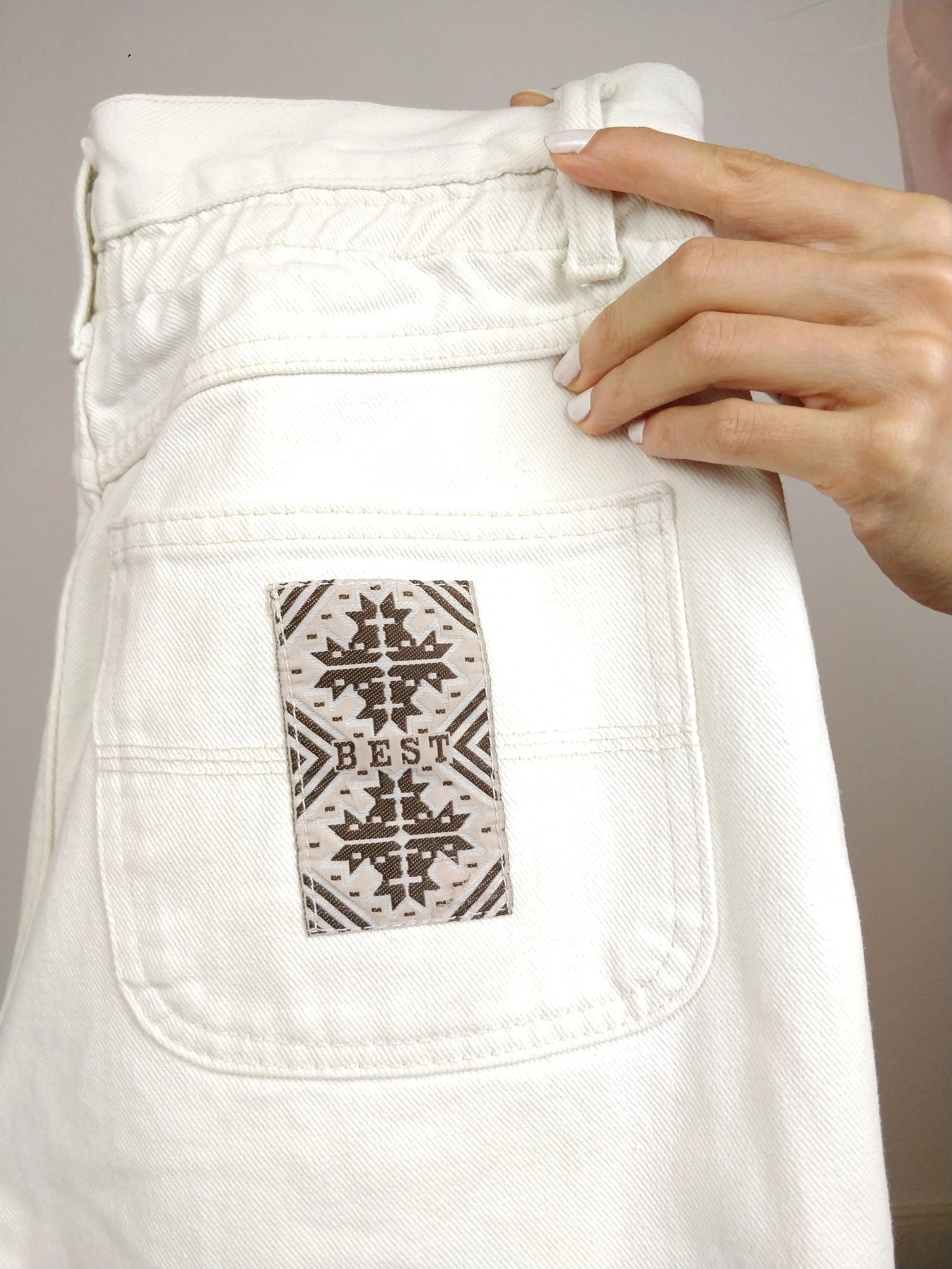 The White Jeans | Vintage white high waist denim mom jeans pants M